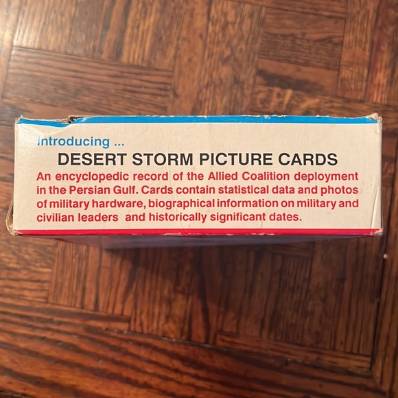 1991 Topps Desert Storm Trading and Picture Cards - Picture 3 of 7